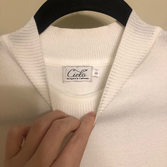 Simons mock neck white sweater - Picture 2 of 5